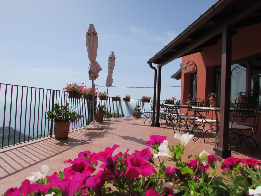 Casale Di Caterina Pensionat Taormina Eksteriør billede