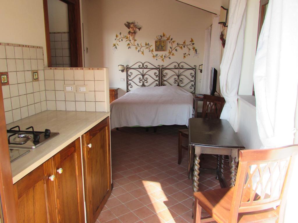 Casale Di Caterina Pensionat Taormina Værelse billede