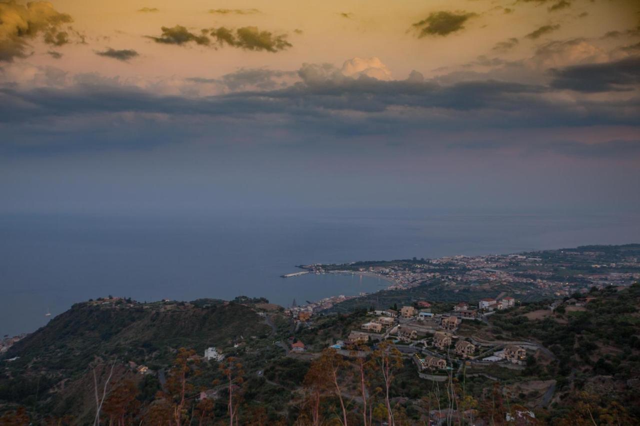 Casale Di Caterina Pensionat Taormina Eksteriør billede